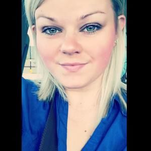 Meet your Posher, Candace